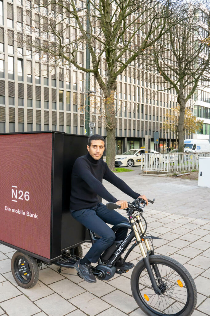 Fahrradwerbung auf dem LED Bike in Düsseldorf Bilk