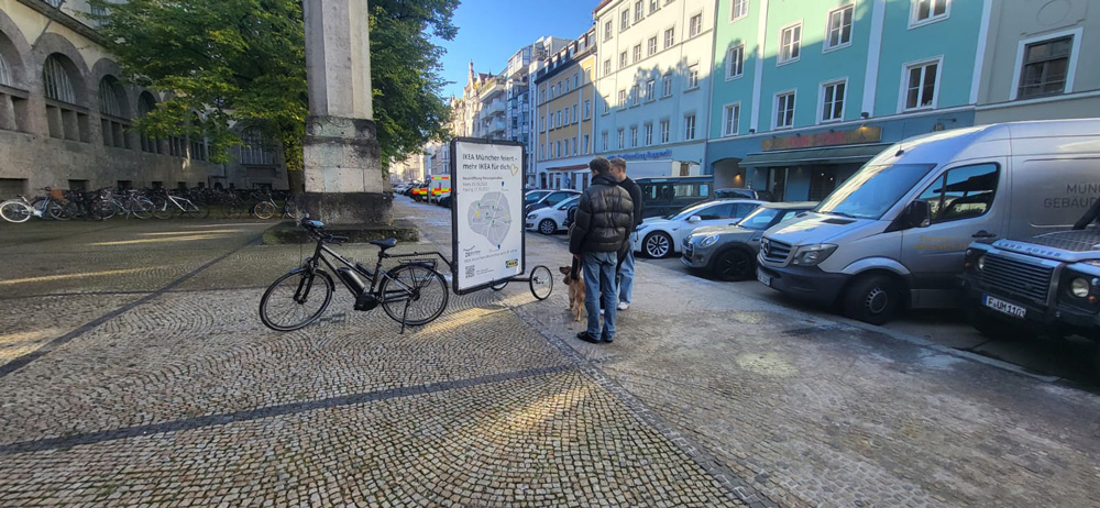 Fahrradwerbung in München zieht die Blicke an