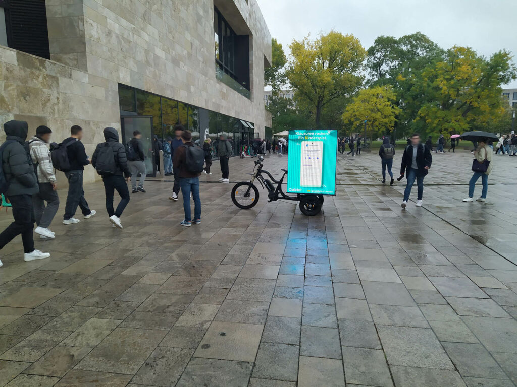 Fahrradwerbung in Aachen an der RWTH 